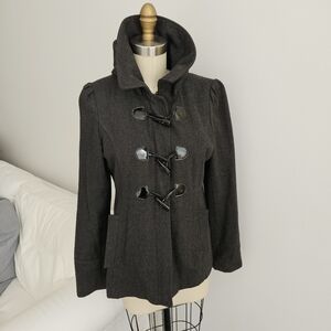 GUESS Y2K wool coat w/ detachable hood. Zip-up. Size M